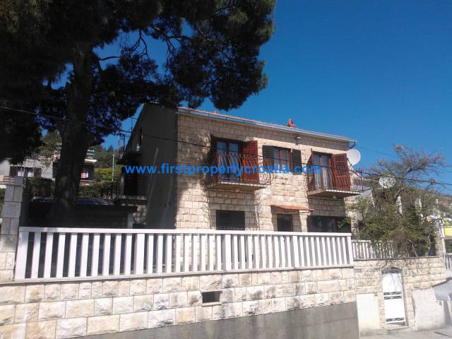 Reduced price! Five Bedroom House In Sutivan