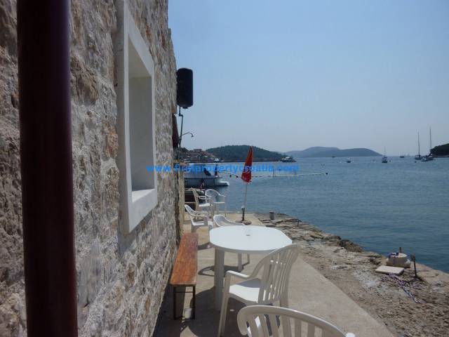 Waterfront Stone house On An Island Near Zadar