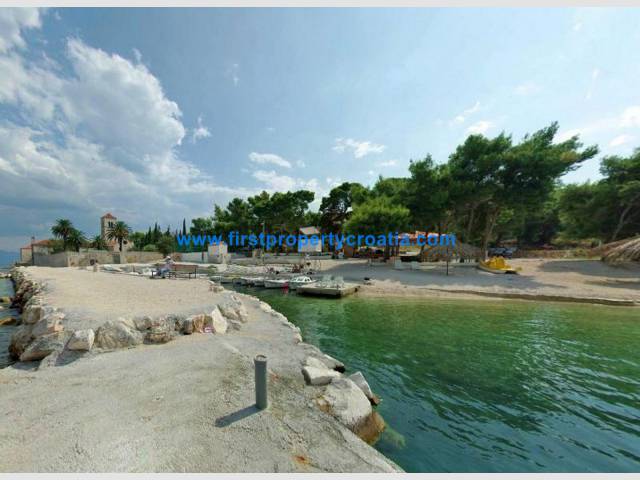 Building Land Near Trogir