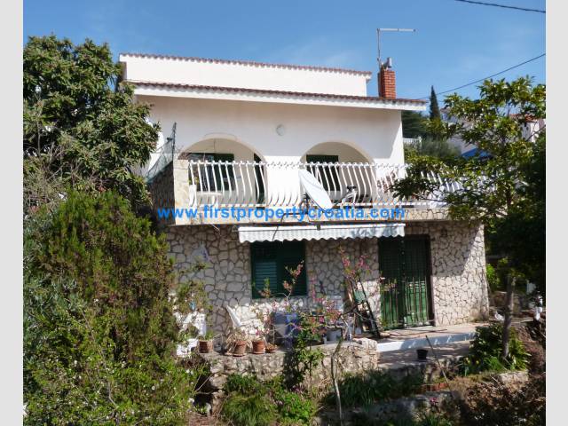 Three Bedroom Holiday House In A Beautiful Location On Ciovo