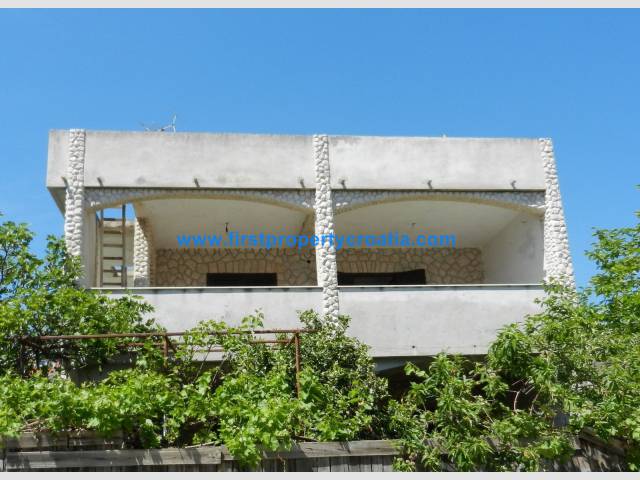 Great Value Family House Ciovo South